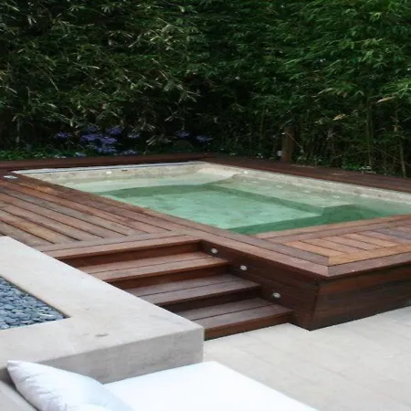 Quaint Holiday In With Sauna, Jacuzzi Holiday home